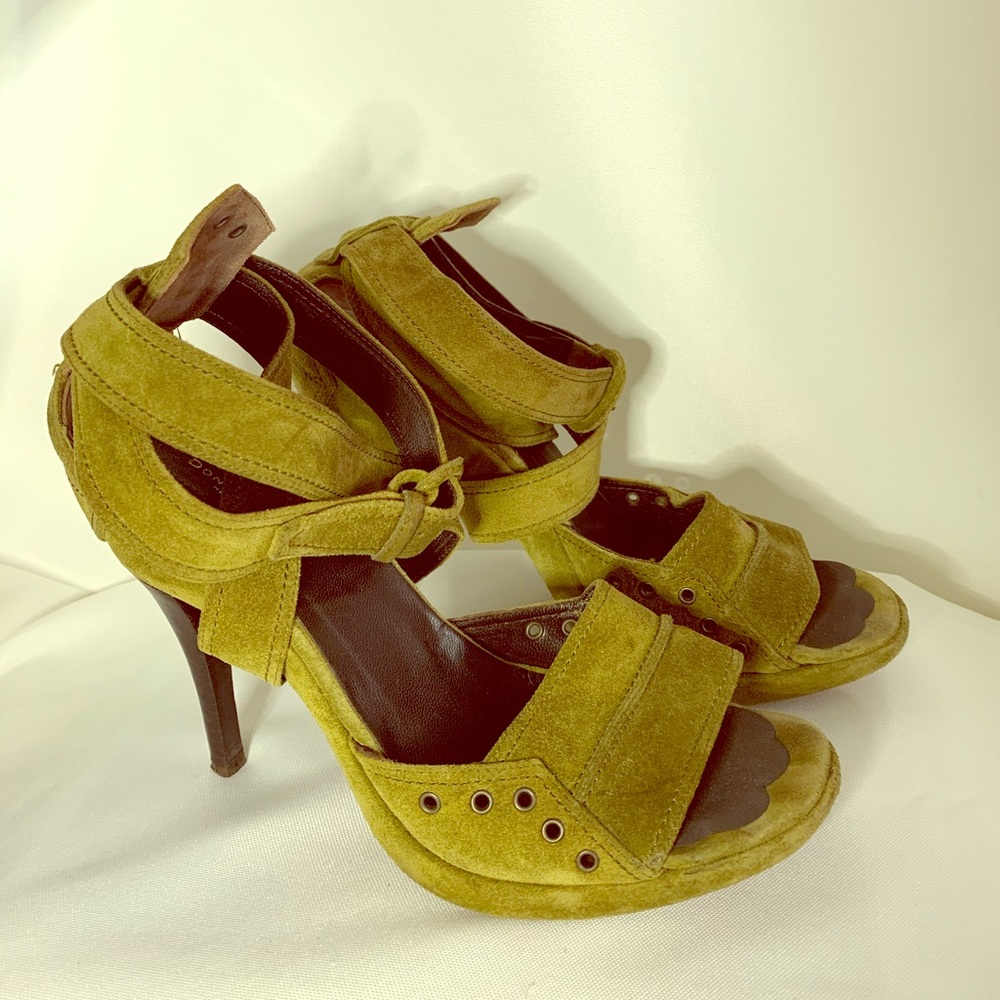 DONNA KAREN avocado green suede wrap sandals size8